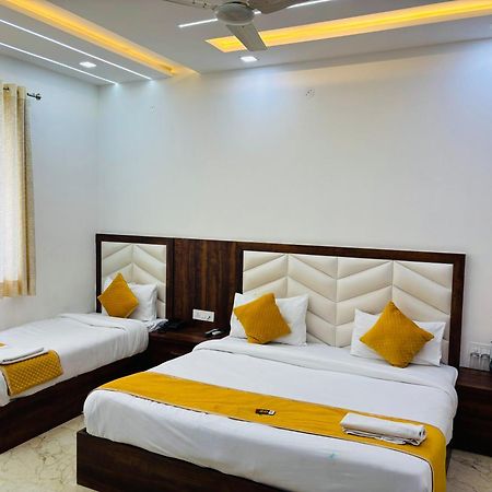 Hotel Ganga Palace - Agra アーグラ エクステリア 写真