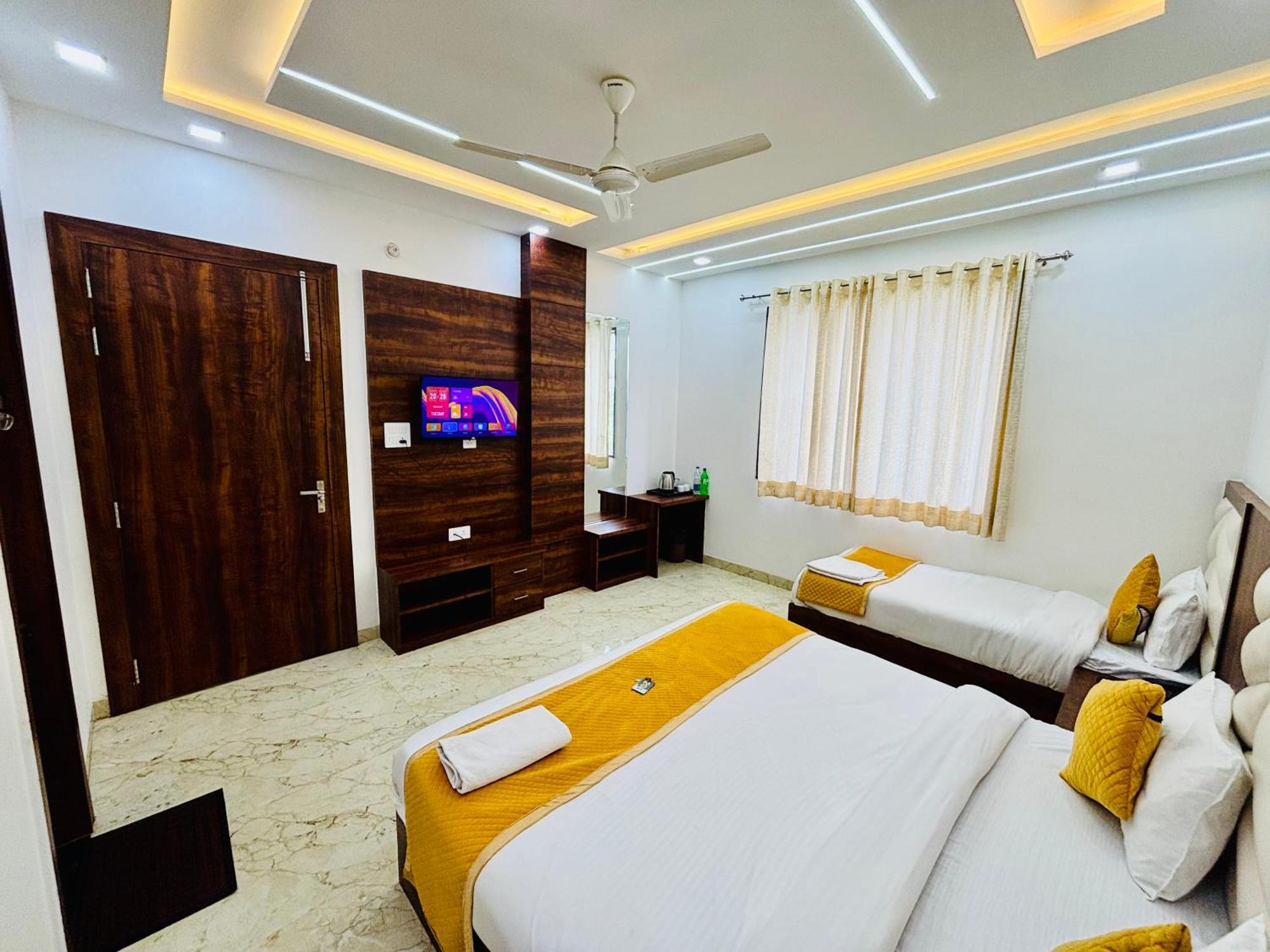 Hotel Ganga Palace - Agra アーグラ エクステリア 写真